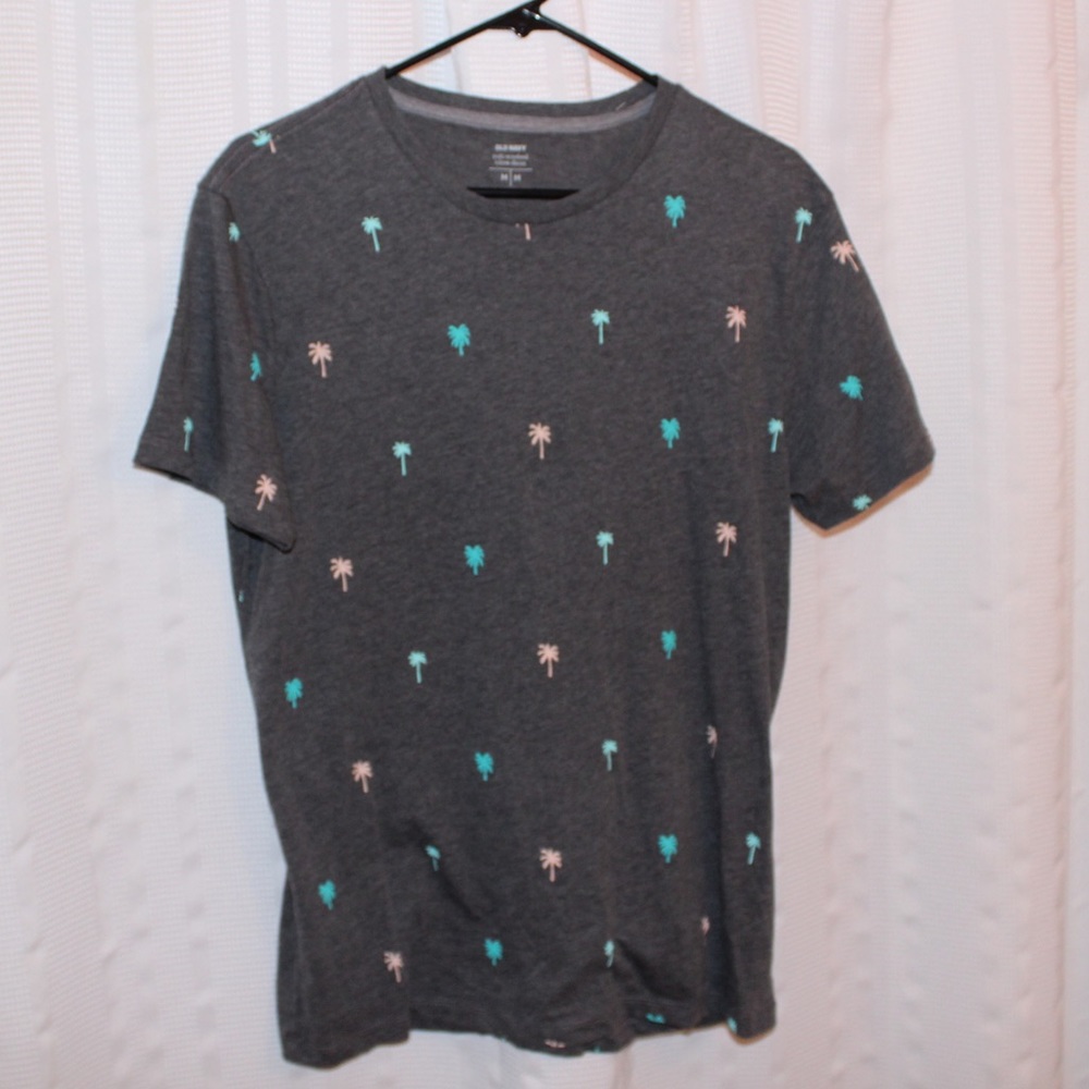 Charcoal Gray American Eagle T-Shirt w/ Palm Trees
